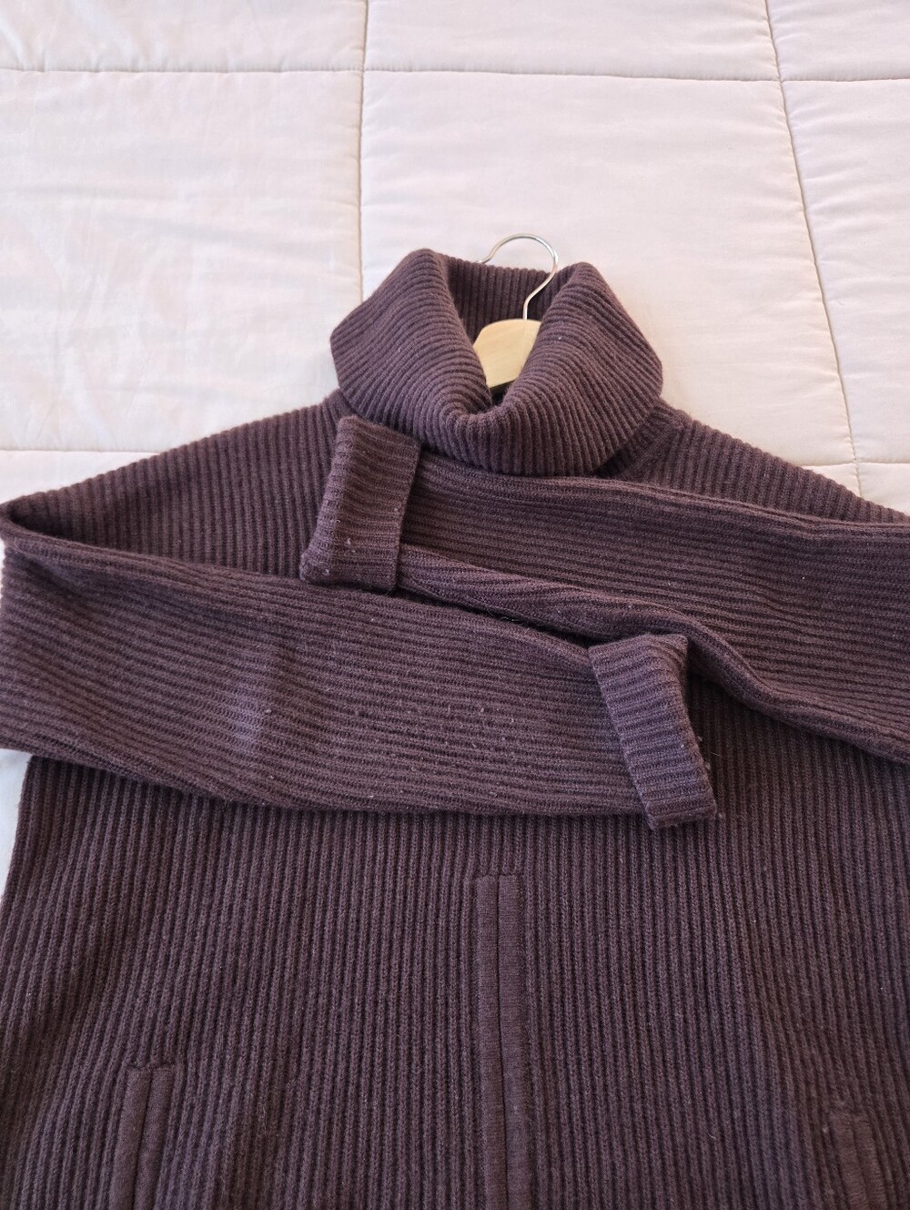 Chloe Kristyn Mink Anna Scallop Hem Turtleneck Sweater Burgundy Brown Size S - Picture 7 of 10